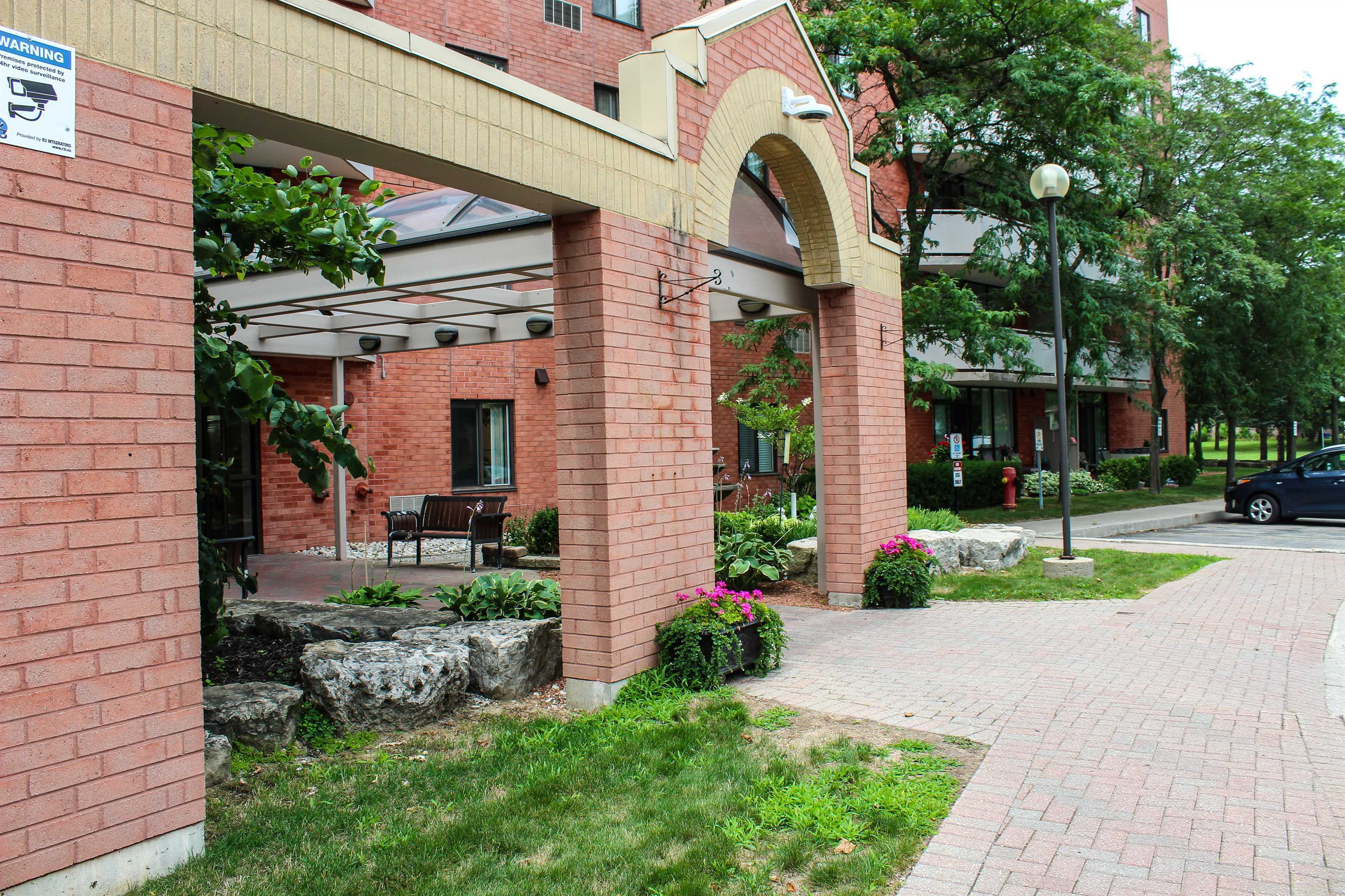 SOLD! 610-9 Bonheur Court